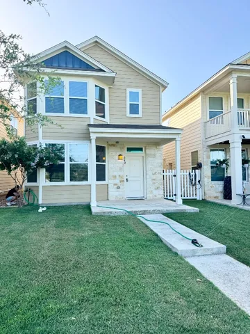 $2,000 | 211 Martha Lane, Kyle, TX 78640