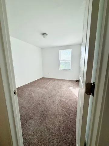 $2,000 | 211 Martha Lane, Kyle, TX 78640