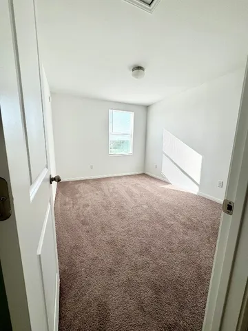 $2,000 | 211 Martha Lane, Kyle, TX 78640