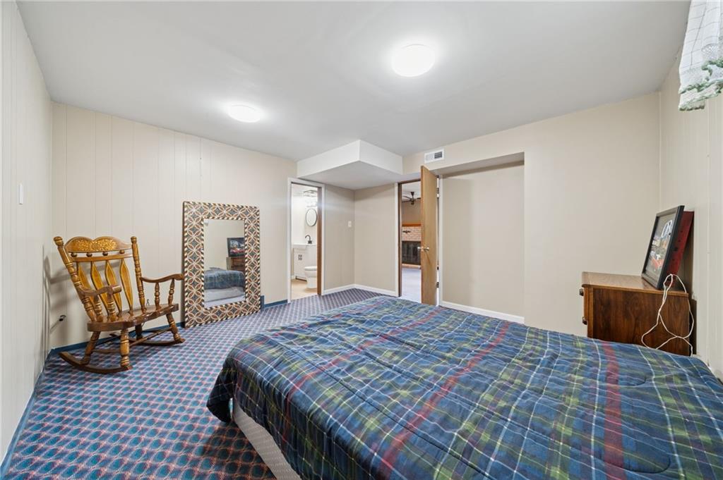 632 Penn Drive Trafford, PA 15085 - Photo 18 of 39