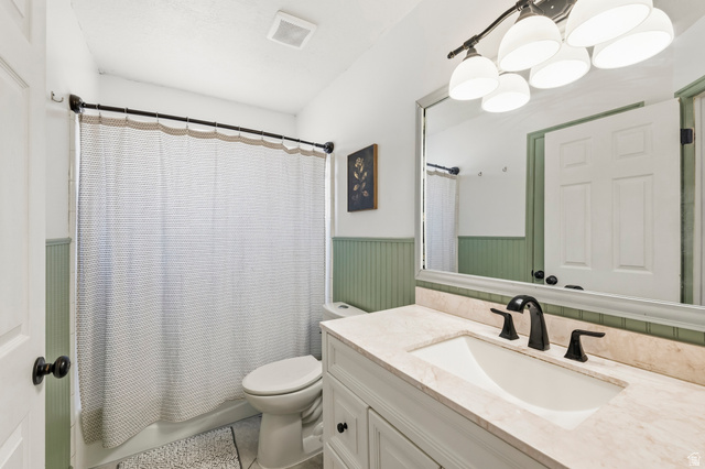 964 North 575 West Clinton, UT 84015 - Photo 22 of 38