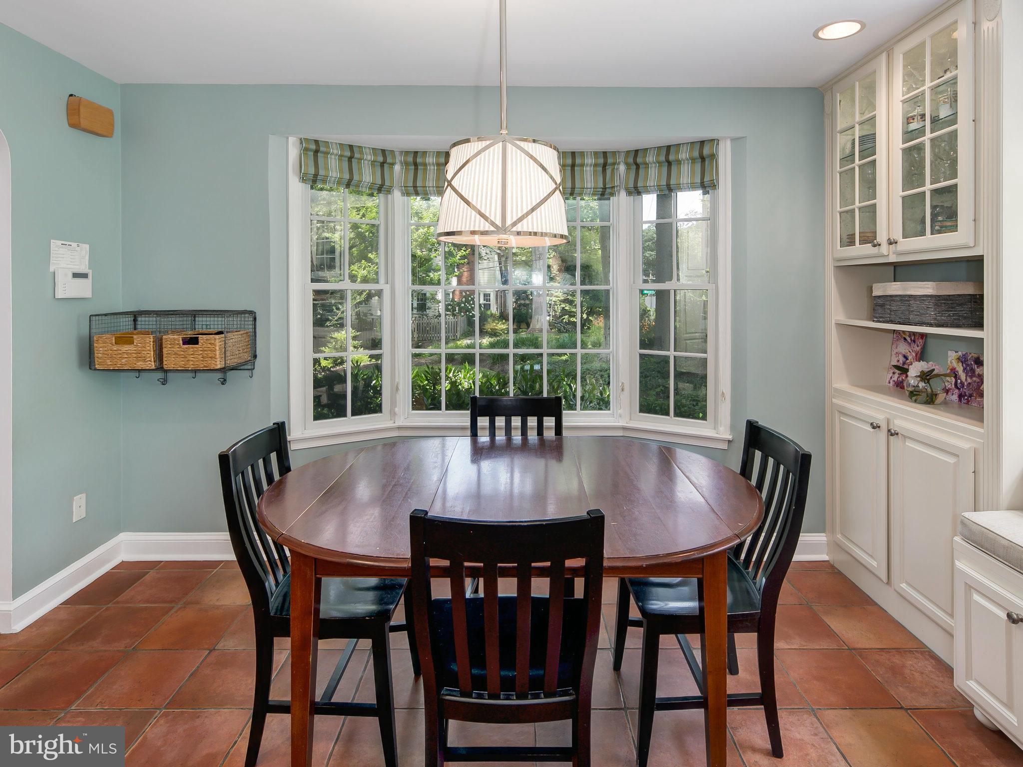 6316 Wiscasset Road Bethesda, MD 20816 - Photo 12 of 30 Interior (General)
