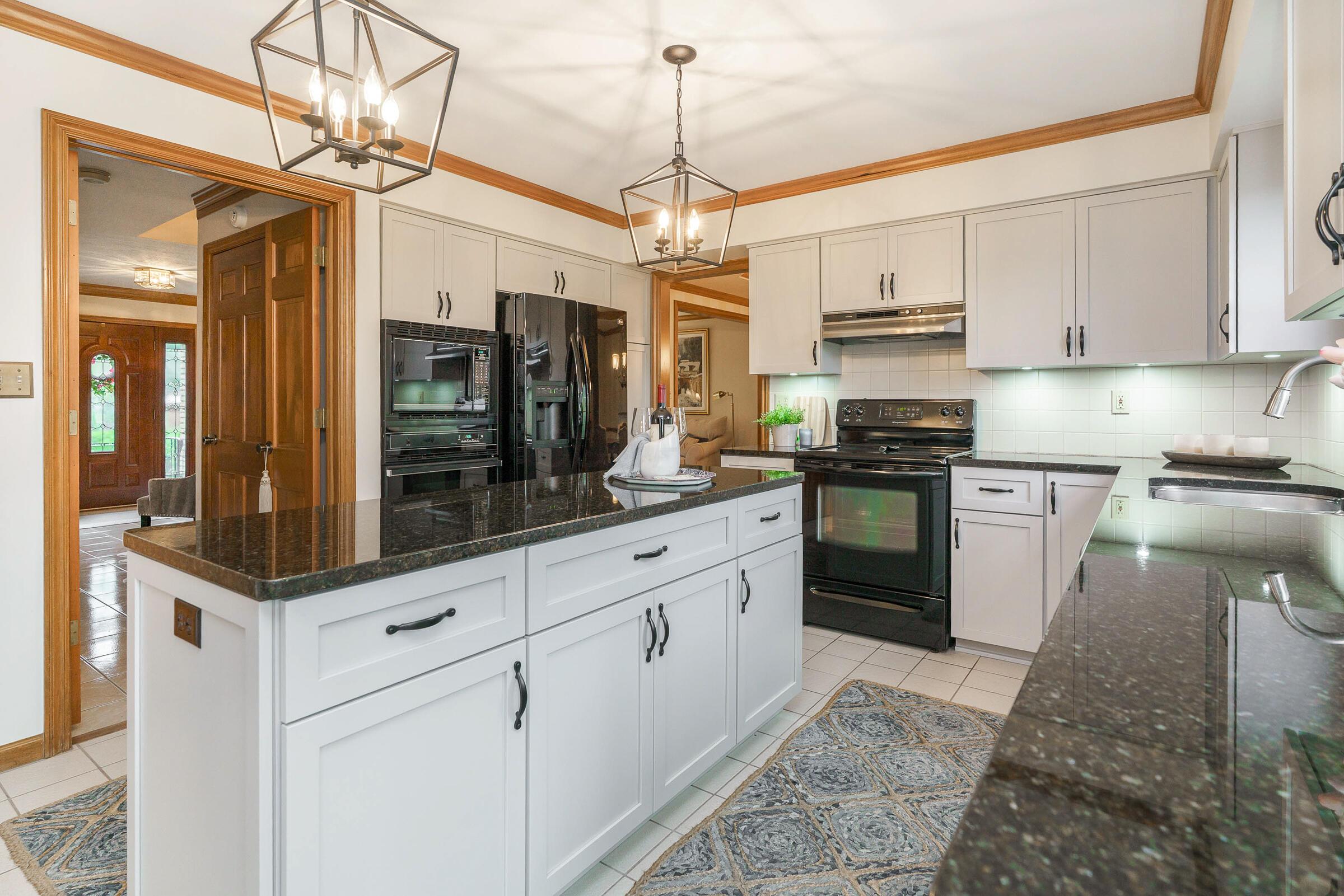 1178 Springtree Lane Westerville, OH 43081 - Photo 14 of 55 Kitchen