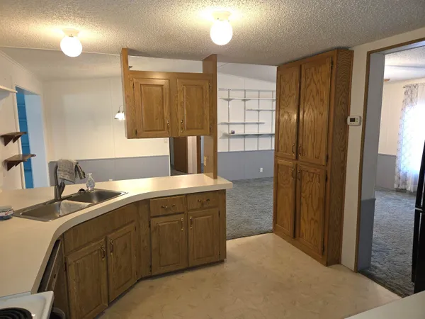 $194,900 | 2344 Lakeview Point Road, Quincy, FL 32351
