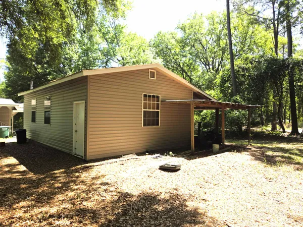 $194,900 | 2344 Lakeview Point Road, Quincy, FL 32351