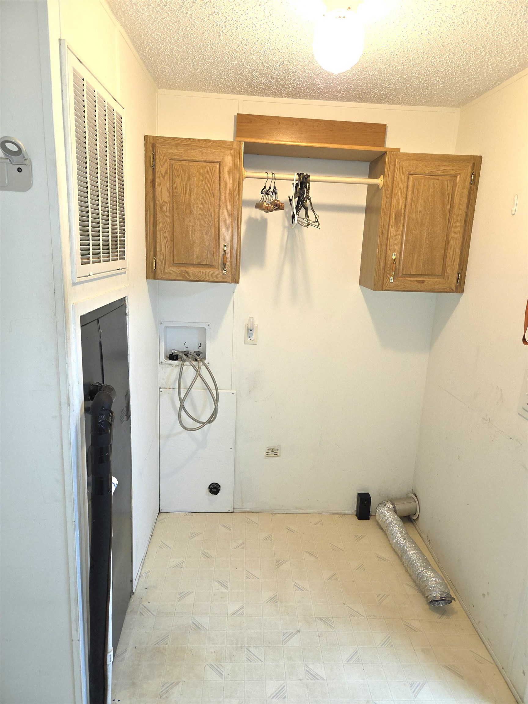 2344 Lakeview Point Road Quincy, FL 32351 - Photo 3 of 19