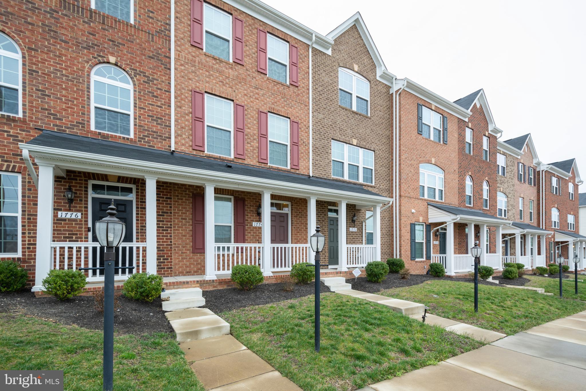 1774 Featherstone Road Woodbridge, VA 22191 - Photo 31 of 36 Gallery Image 31