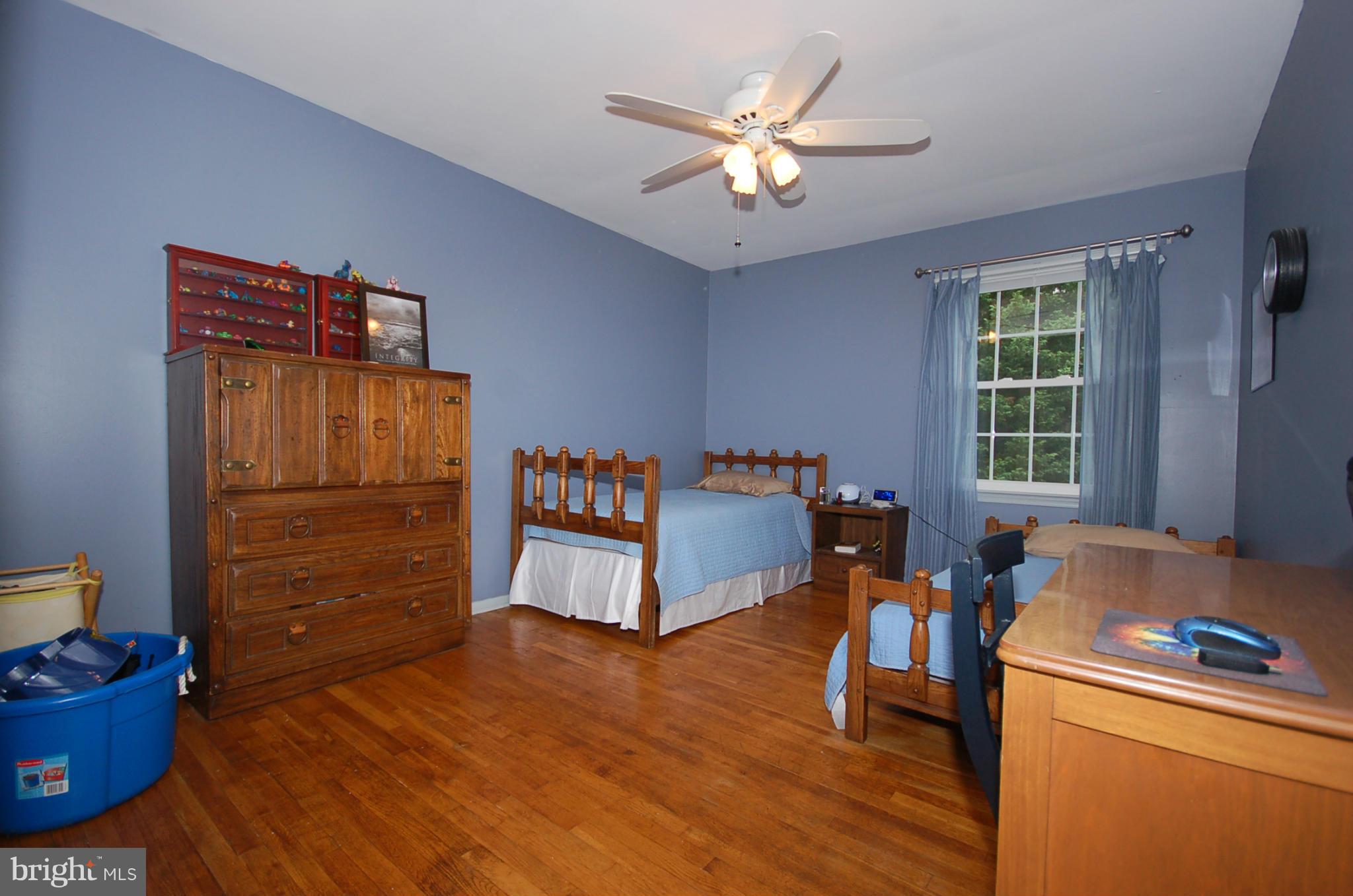 19417 Treadway Road Olney, MD 20833 - Photo 18 of 25 Bedroom 1