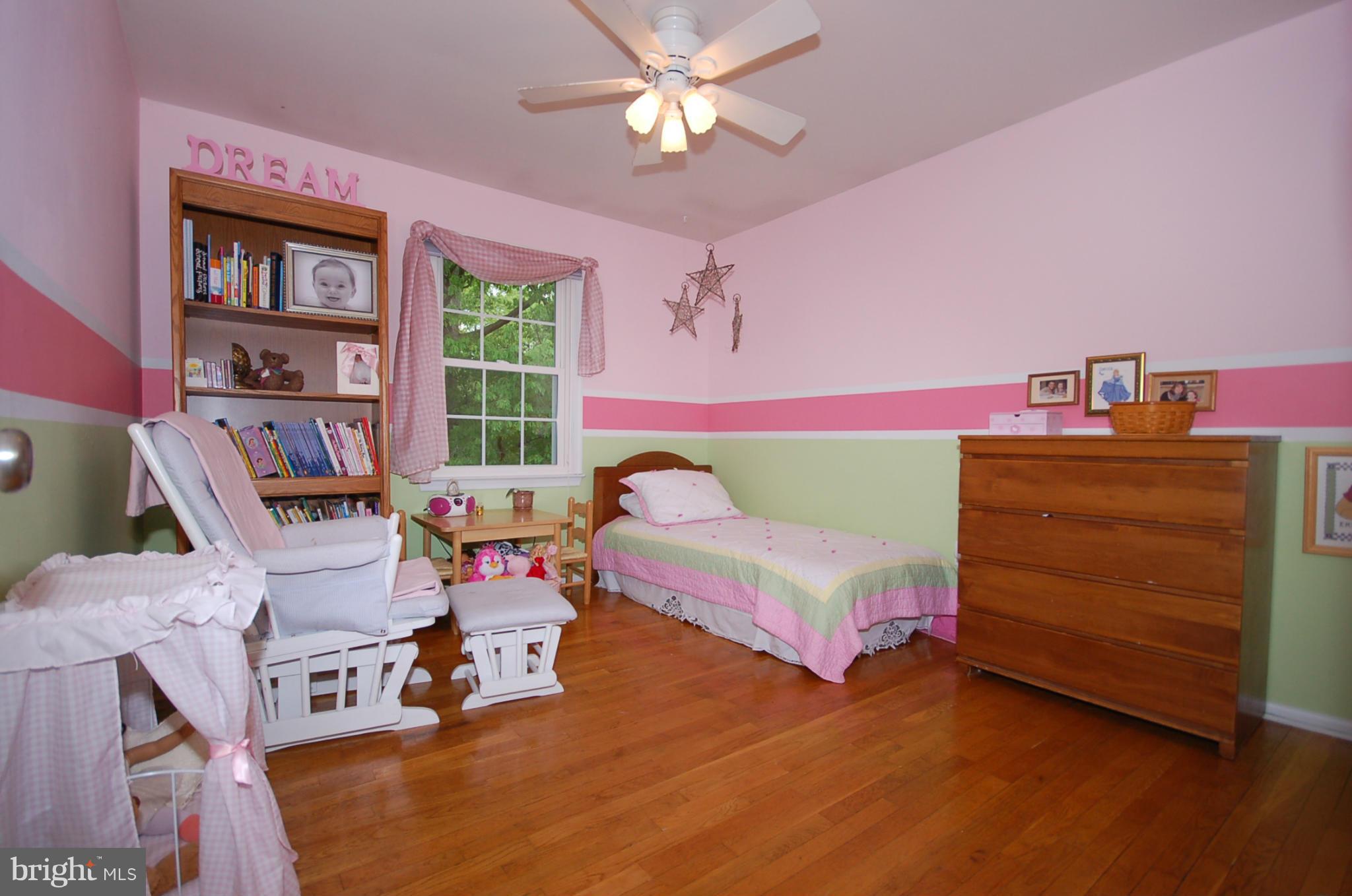 19417 Treadway Road Olney, MD 20833 - Photo 19 of 25 Bedroom 3
