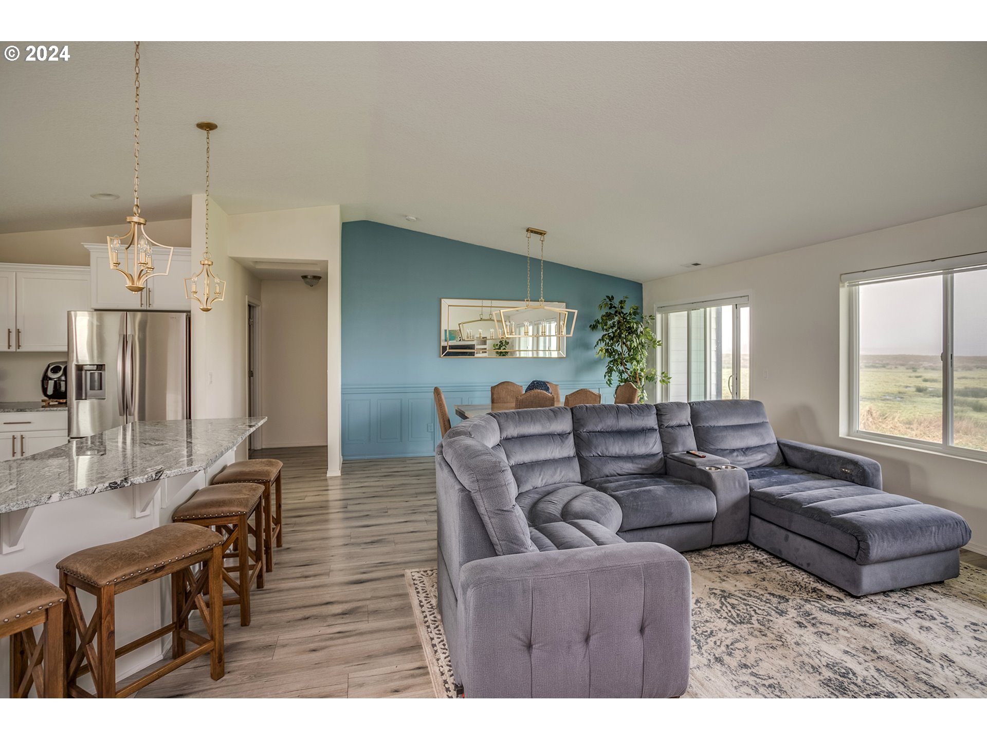 92597 Wireless Road Astoria, OR 97103 - Photo 11 of 35 a living room with furniture and a large window