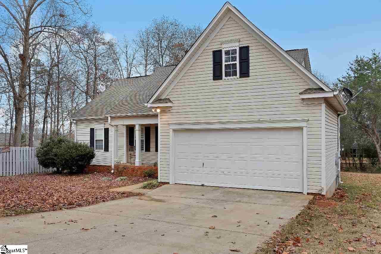 8 Digby Place Simpsonville, SC 29681 - Photo 2 of 29 Gallery Image 2