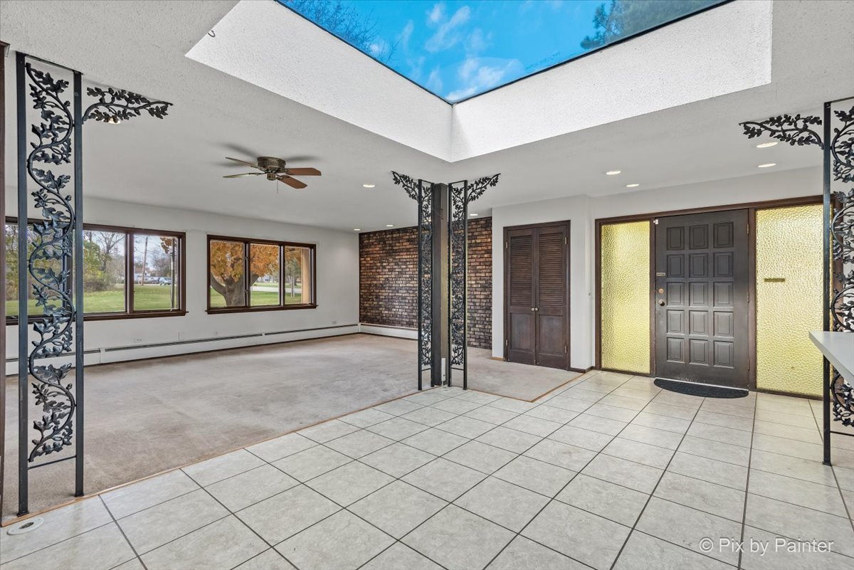 1515 East Main Street Cary, IL 60013 - Photo 2 of 70