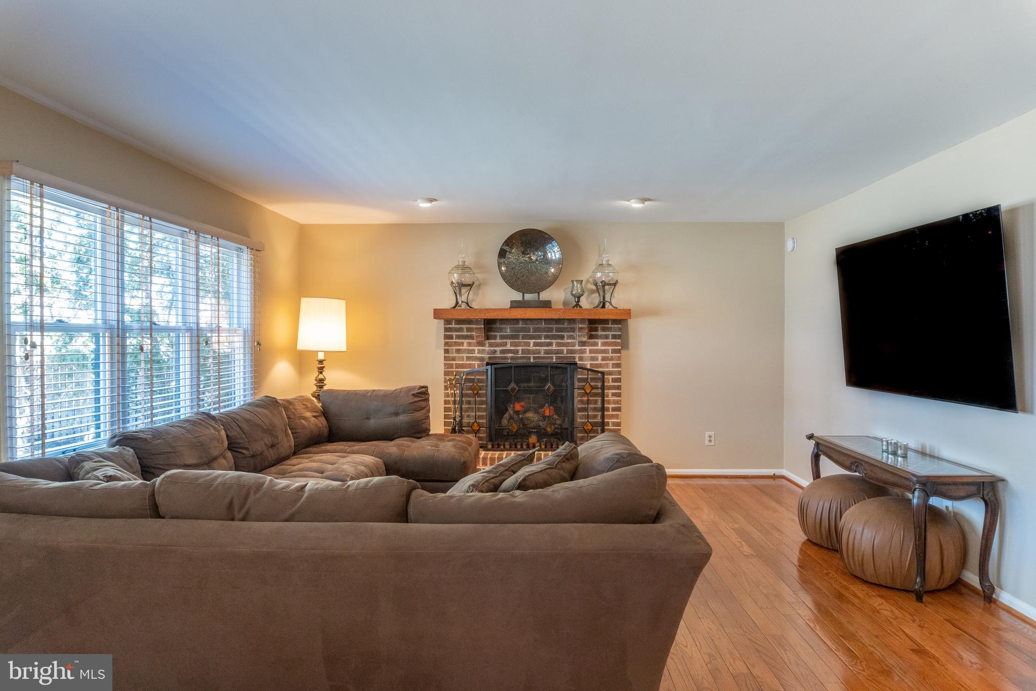 1088 Longfield Road Southampton, PA 18966 - Photo 7 of 52 Gallery Image 7