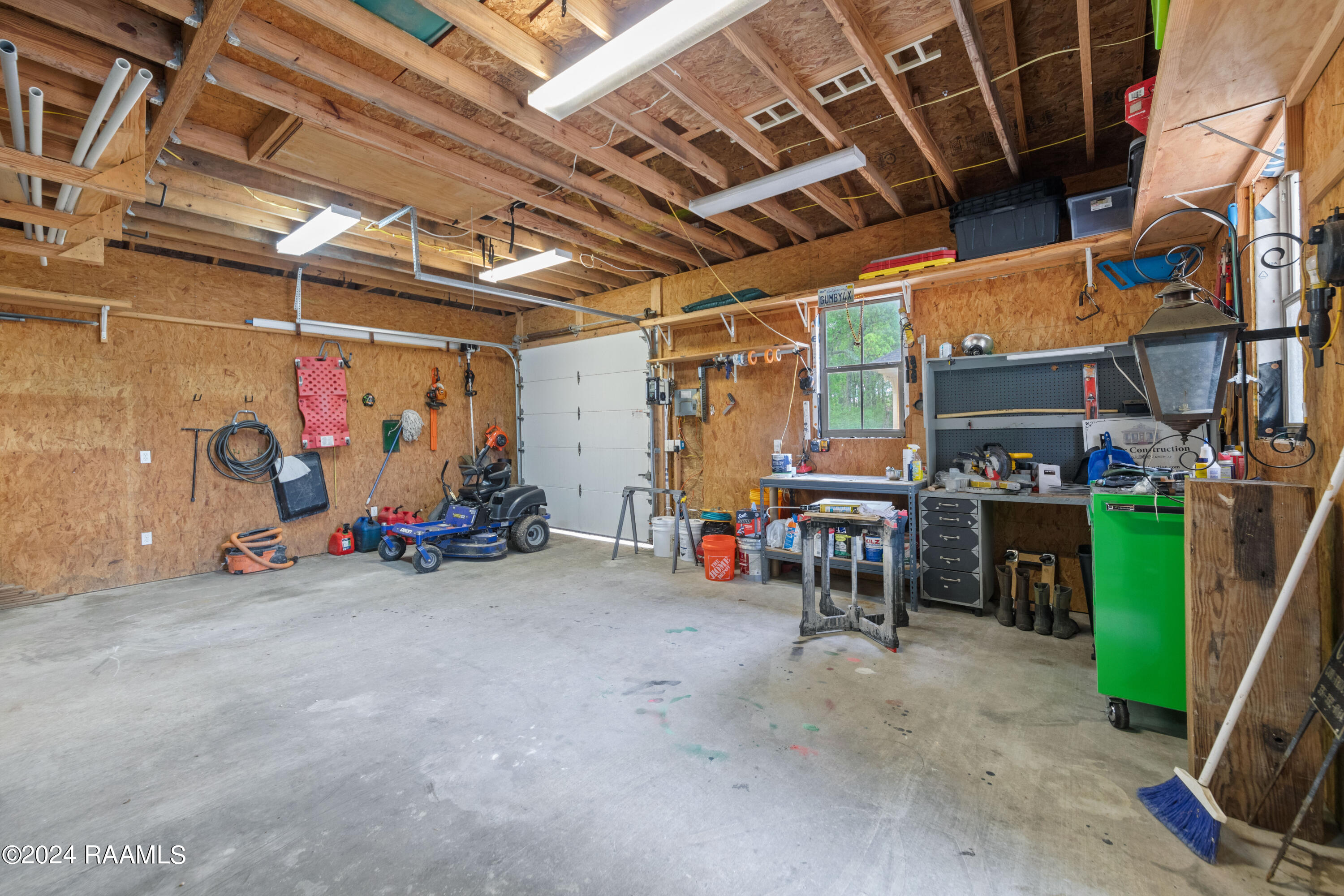 529 Rue La Belle Breaux Bridge, LA 70517 - Photo 14 of 50 529RueLaBelle-17