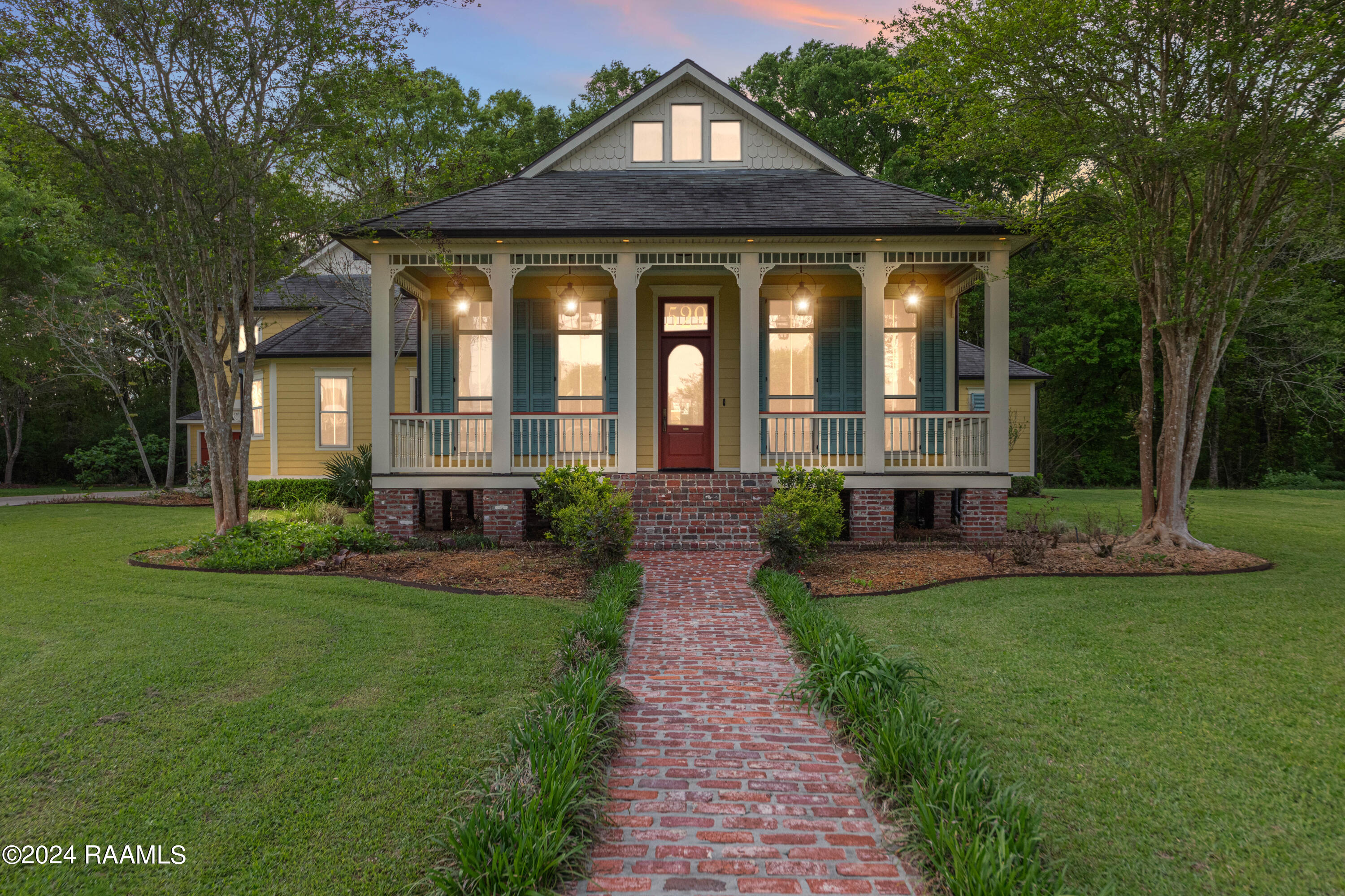 529 Rue La Belle Breaux Bridge, LA 70517 - Photo 2 of 50 twilight