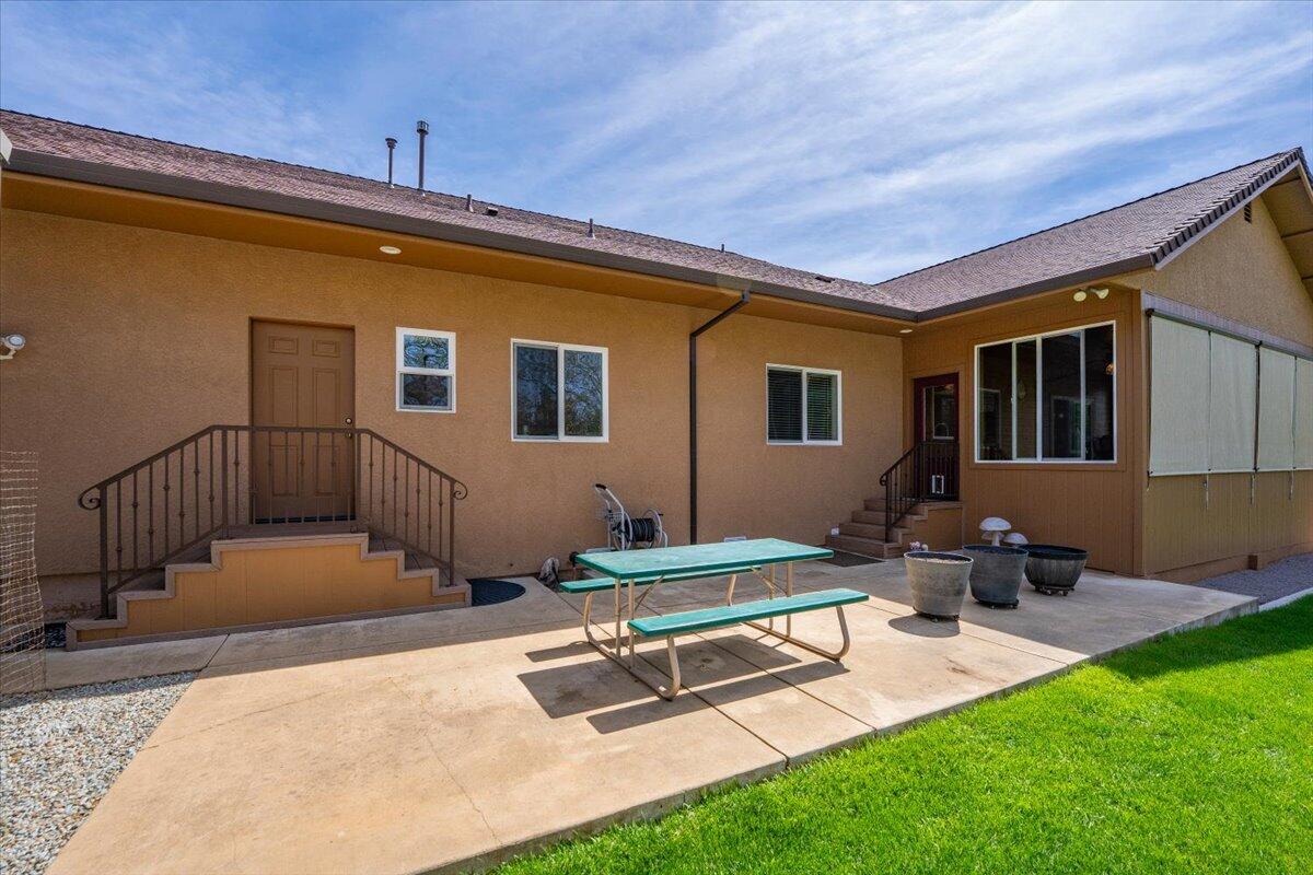 32677 Emigrant Trail Shingletown, CA 96088 - Photo 12 of 98 067-32677 Emigrant Trl - E-28