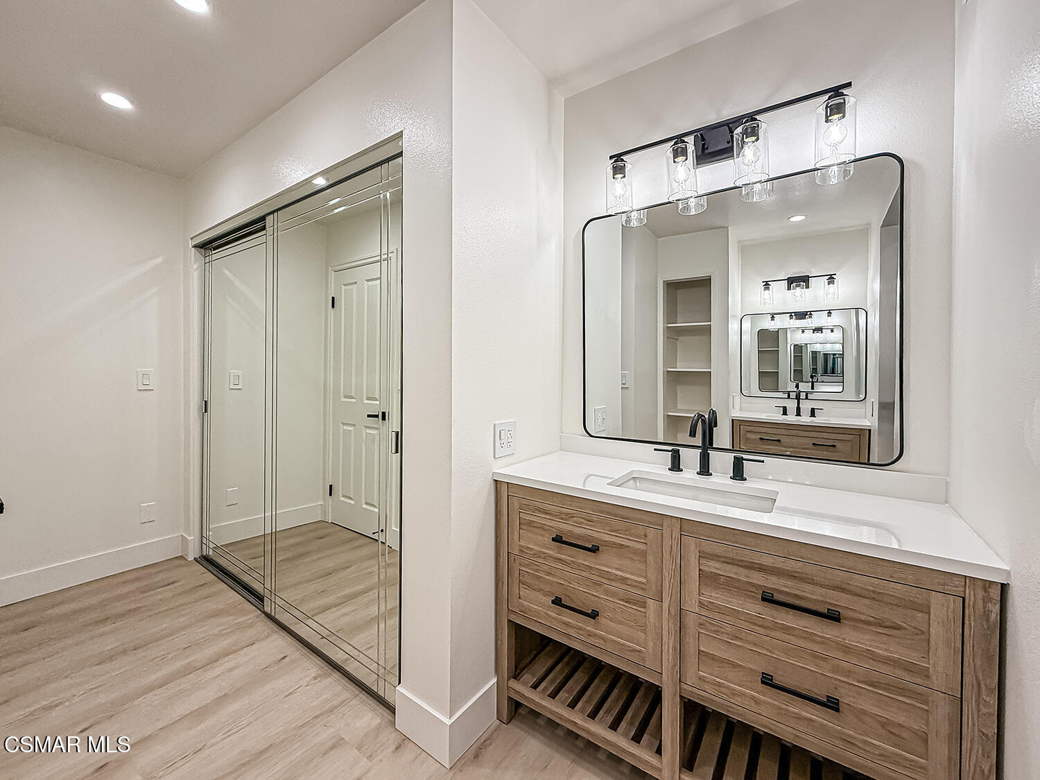 3936 United Road Agoura Hills, CA 91301 - Photo 11 of 22 Primary Bathroom