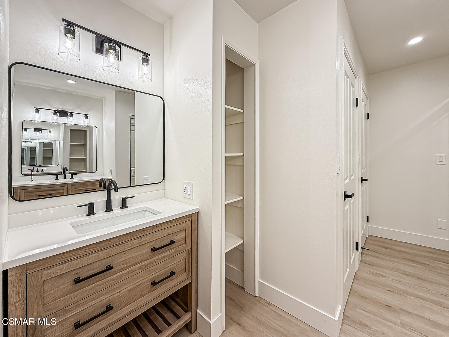 3936 United Road Agoura Hills, CA 91301 - Photo 10 of 22 Primary Bathroom