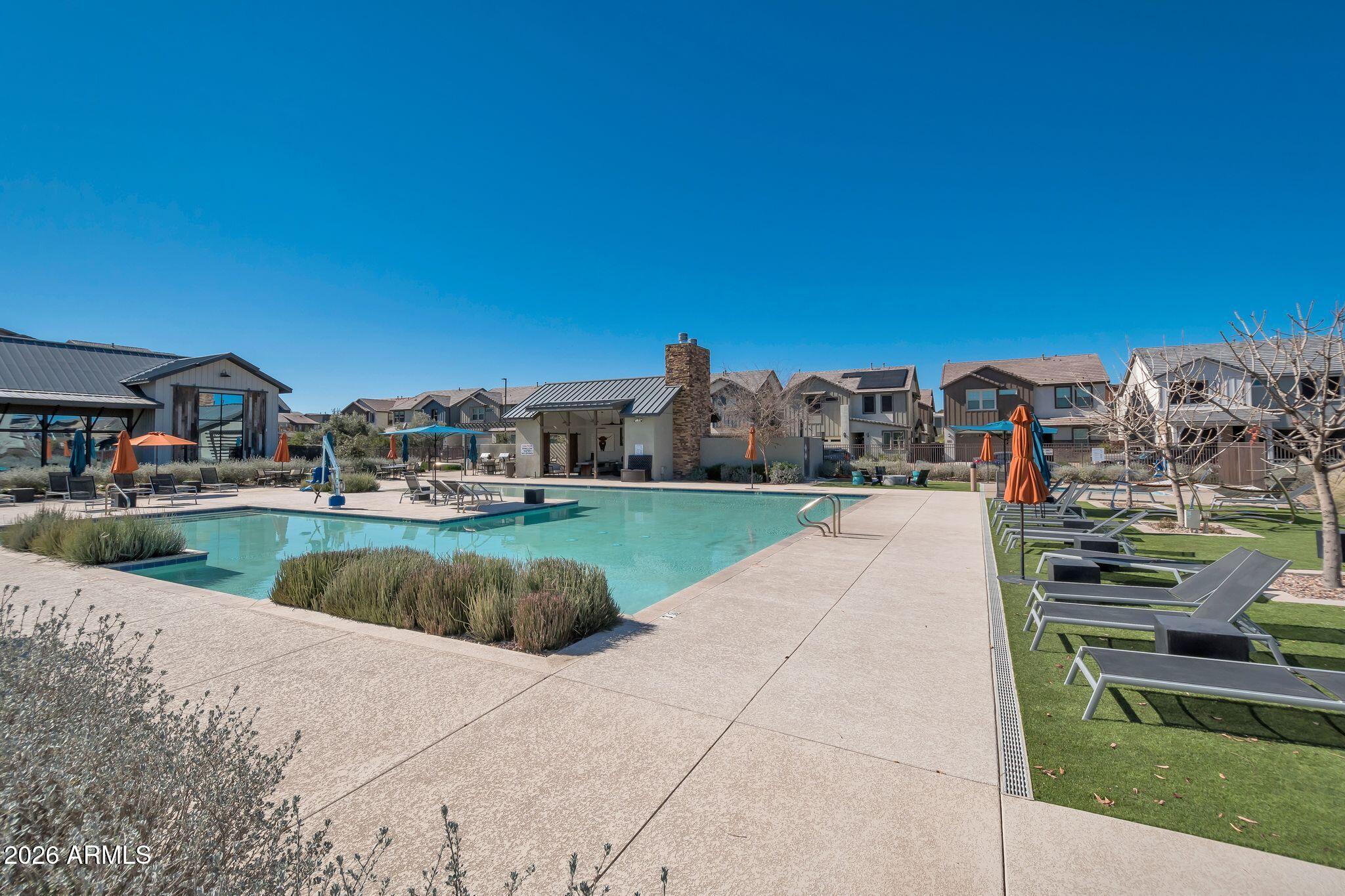 660 West Flintlock Way Chandler, AZ 85286 - Photo 2 of 15