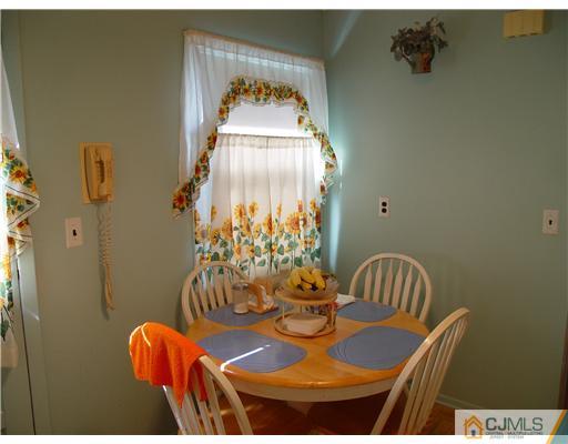 18 Partch Place Edison, NJ 08817 - Photo 19 of 24 Gallery Image 19