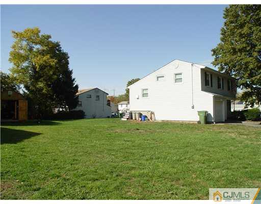 18 Partch Place Edison, NJ 08817 - Photo 8 of 24 Gallery Image 8