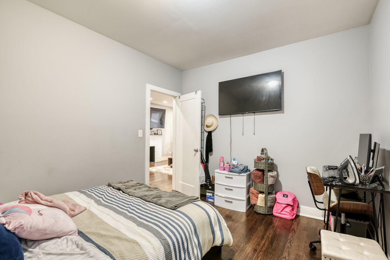 111 West 74th Street Chicago, IL 60621 - Photo 22 of 29