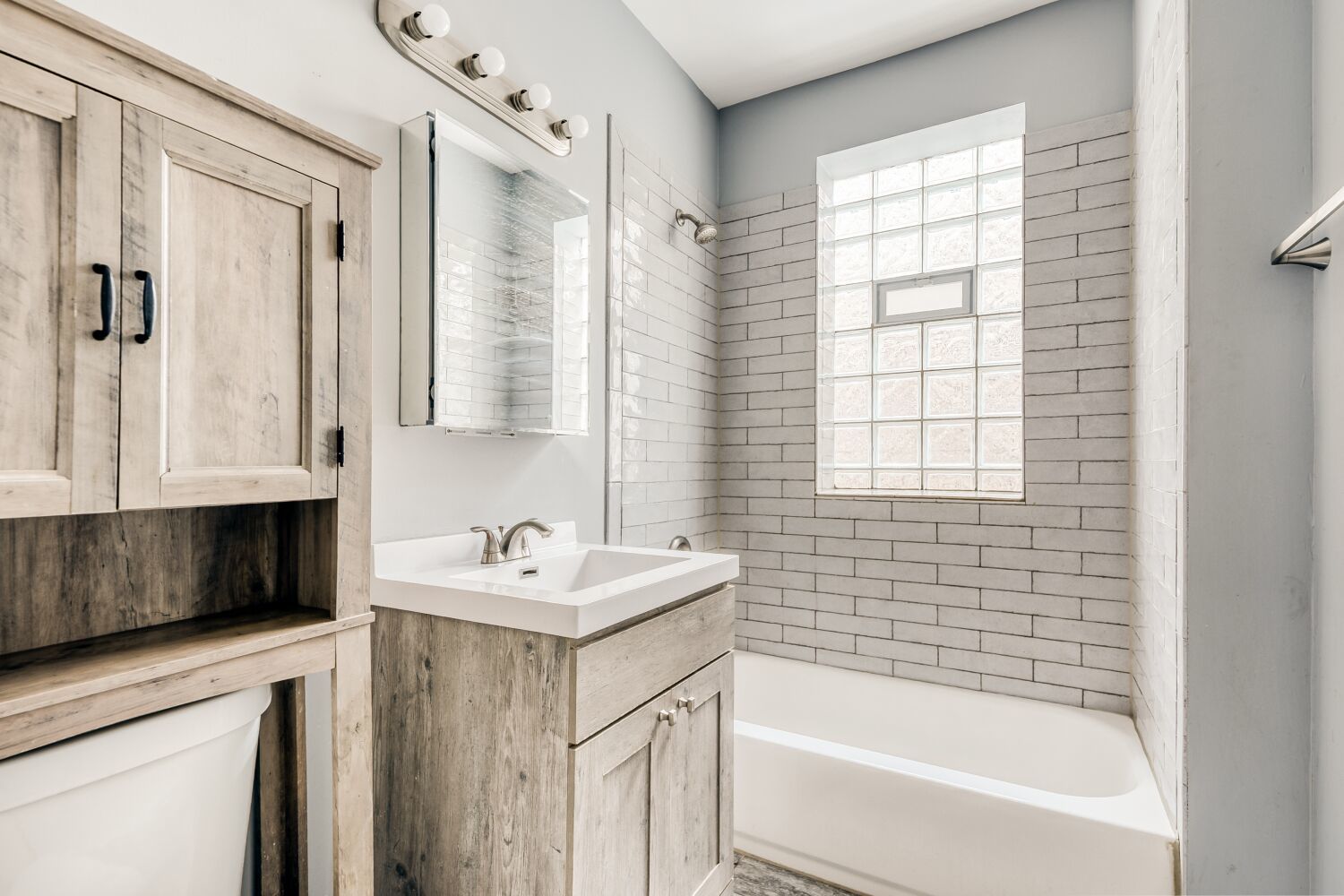111 West 74th Street Chicago, IL 60621 - Photo 26 of 29