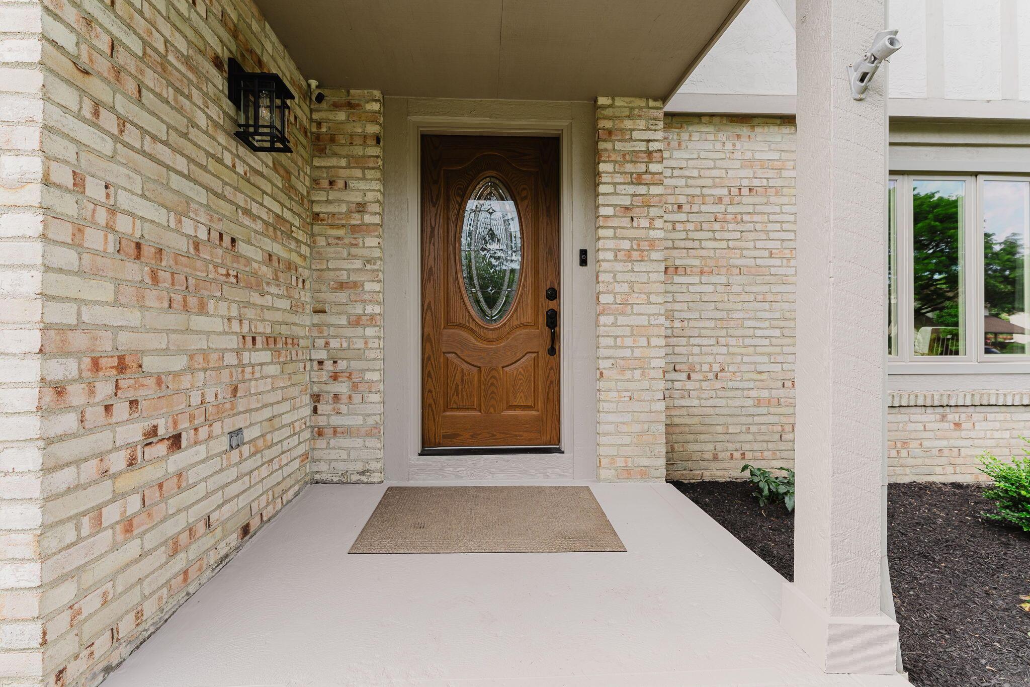 1015 Pine View Road Westerville, OH 43081 - Photo 3 of 44 Front Porch
