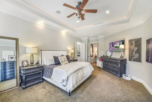 $1,135,000 | 22114 East Meadowhurst Circle, Tomball, TX 77377