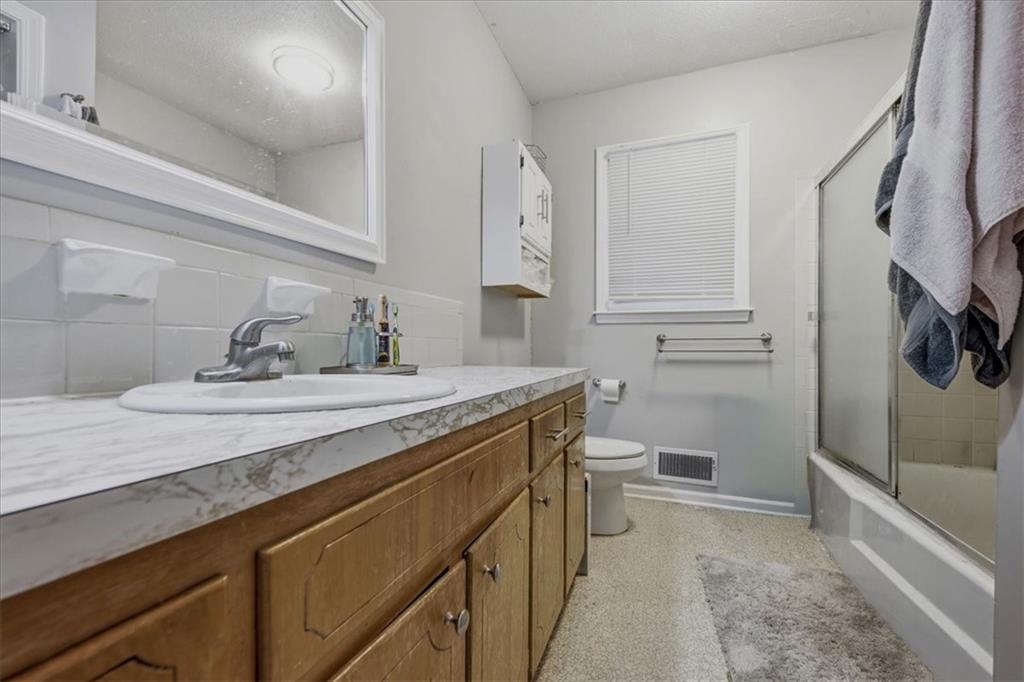13000 Byars Road Grandview, MO 64030 - Photo 13 of 30 Gallery Image 13