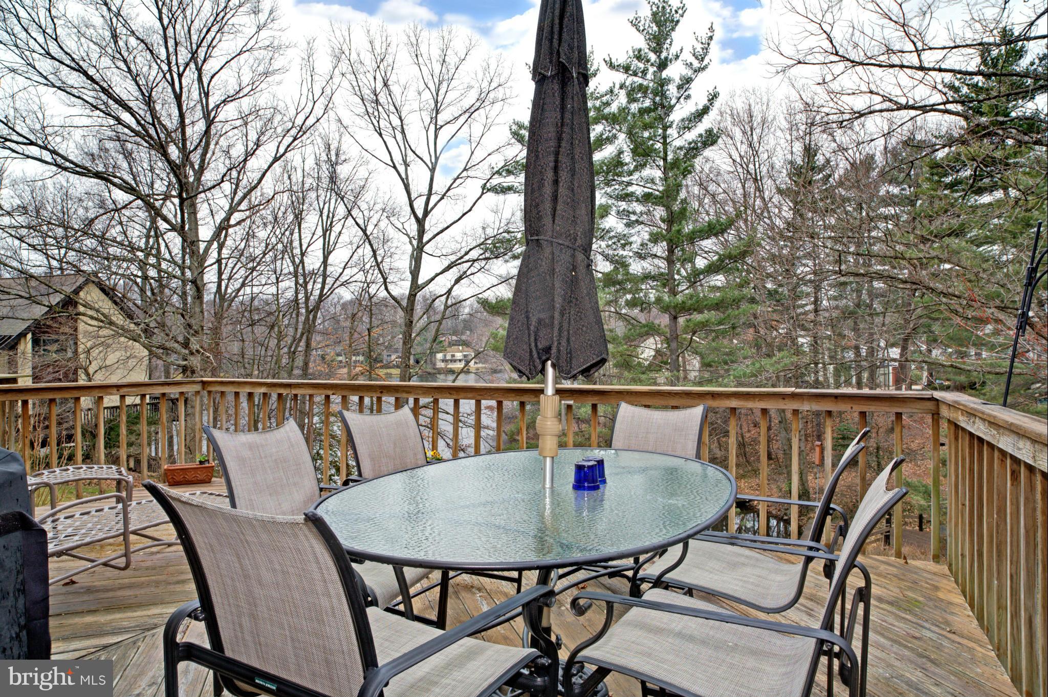 1617 Inlet Court Reston, VA 20190 - Photo 21 of 24 Deck