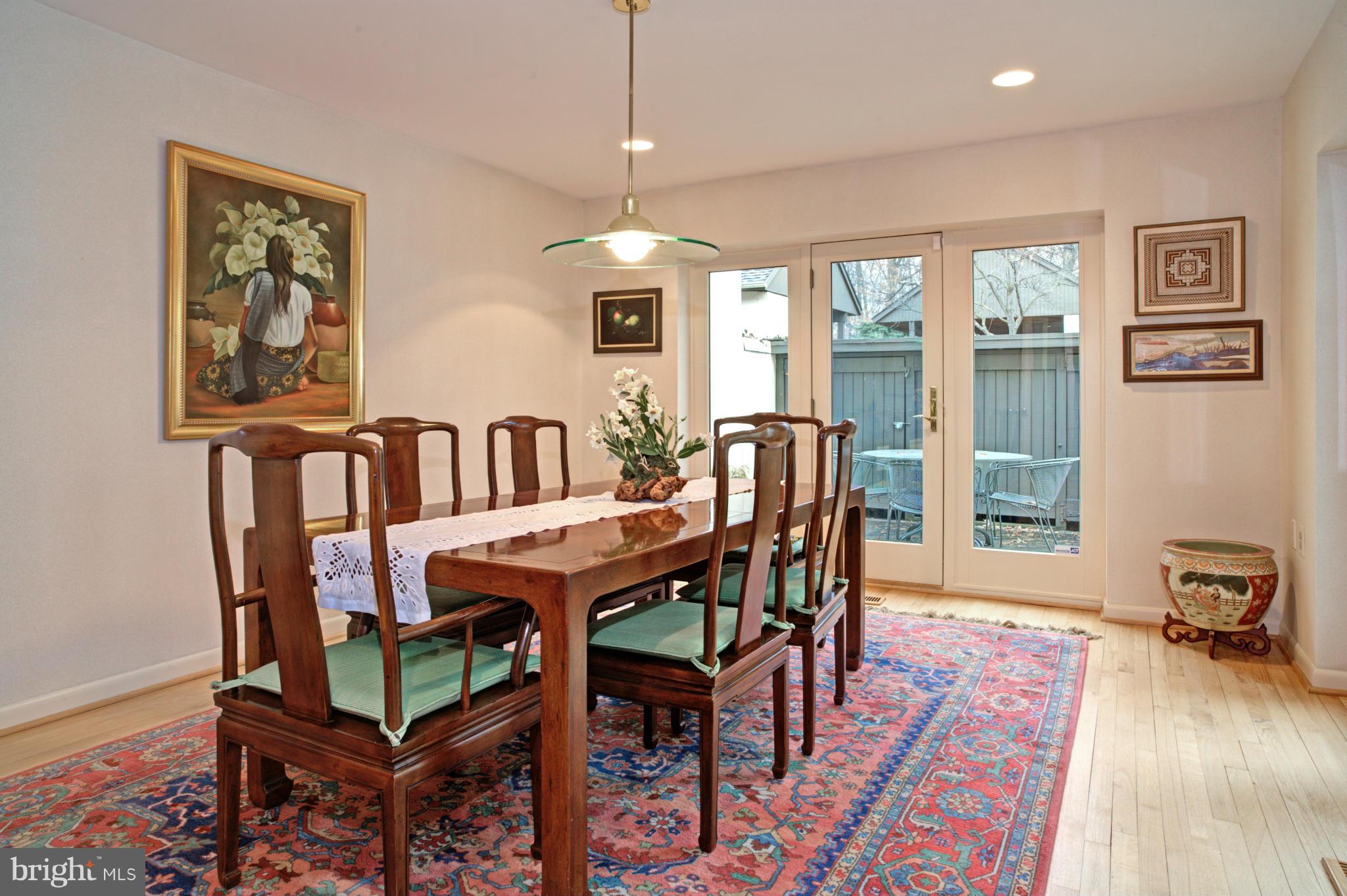 1617 Inlet Court Reston, VA 20190 - Photo 5 of 24 Dining Room