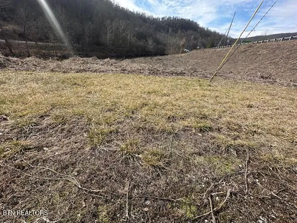 $25,000 | Red Wing Road, Wallins Creek, KY 40873