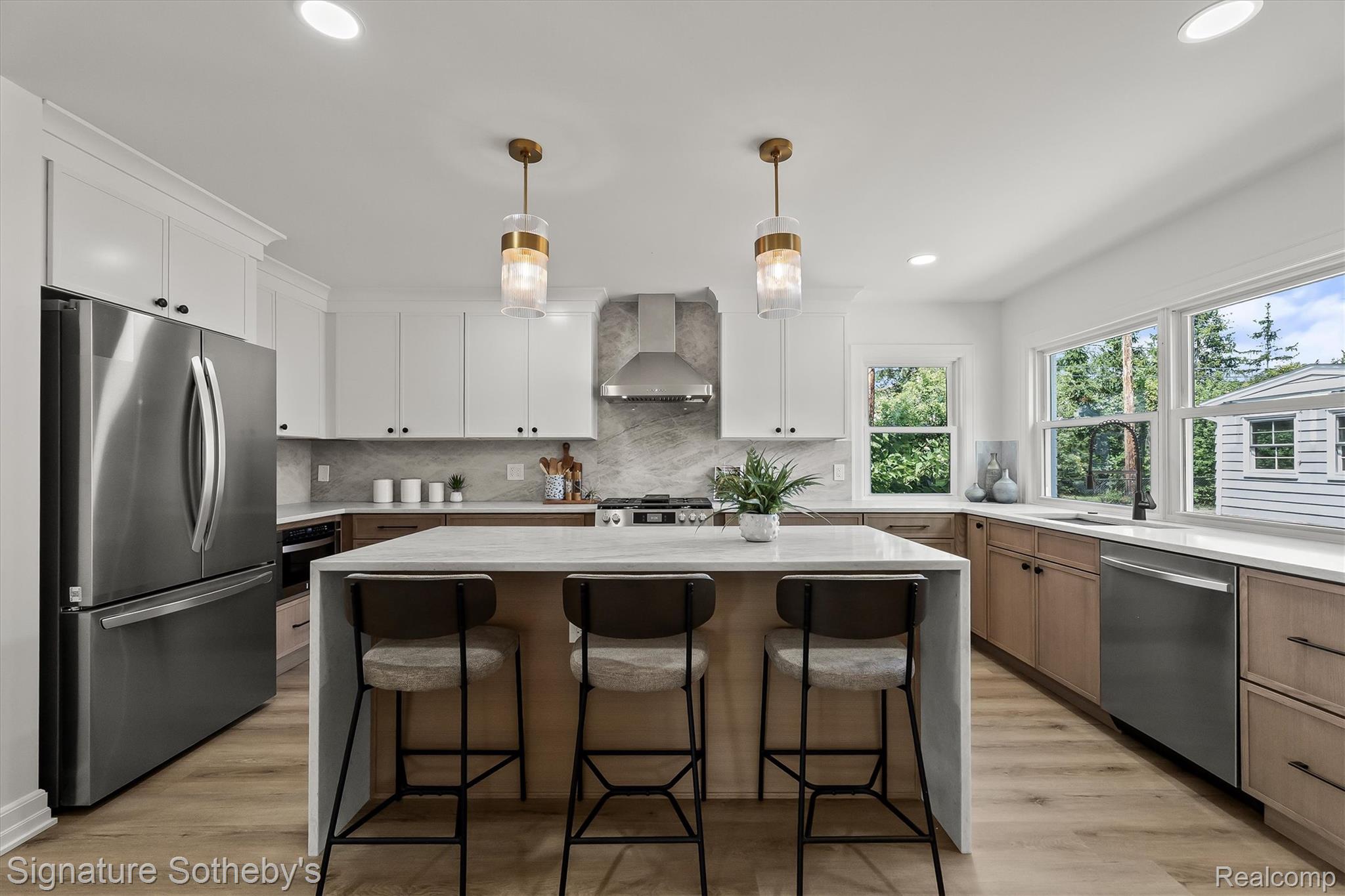 154 South Cranbrook Cross Road Bloomfield Hills, MI 48301 - Photo 7 of 23 13-S Cranbrook-21.jpg