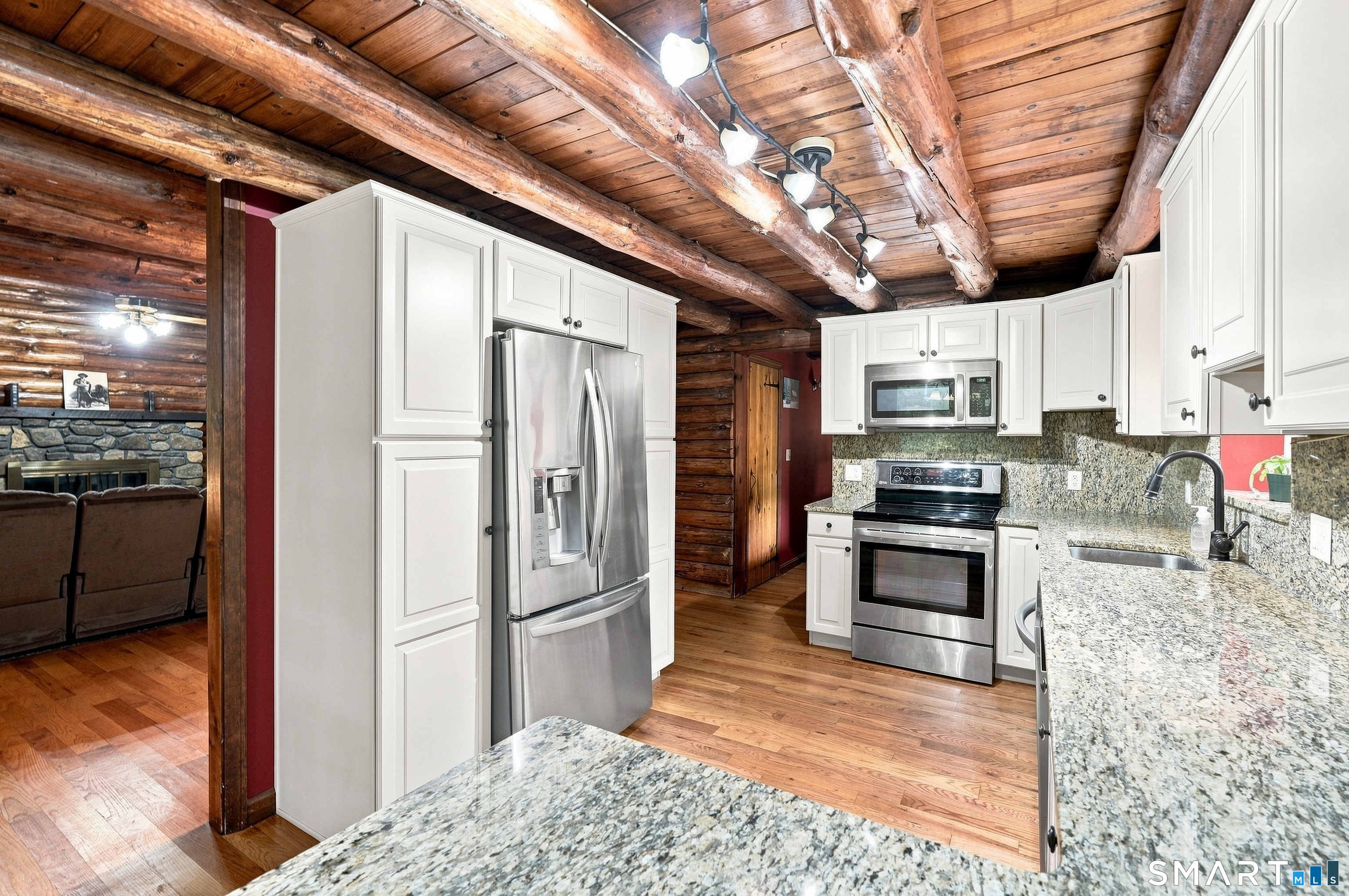 391 Old Post Road Tolland, CT 06084 - Photo 12 of 38 Gallery Image 12