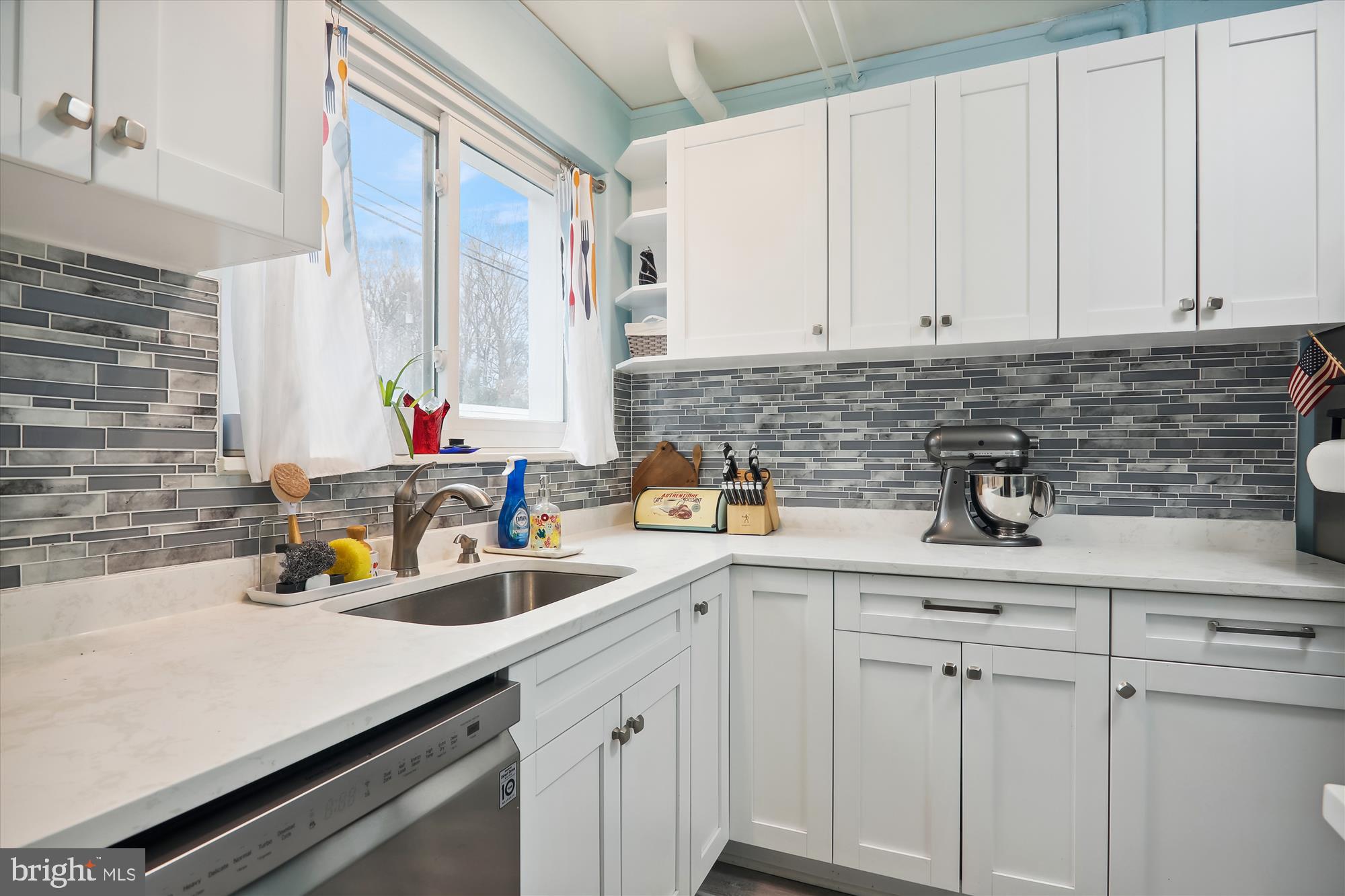 4 G Crescent Road Greenbelt, MD 20770 - Photo 20 of 51 Kitchen