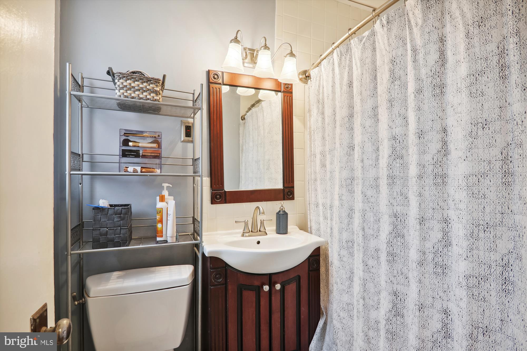4 G Crescent Road Greenbelt, MD 20770 - Photo 35 of 51 Bath
