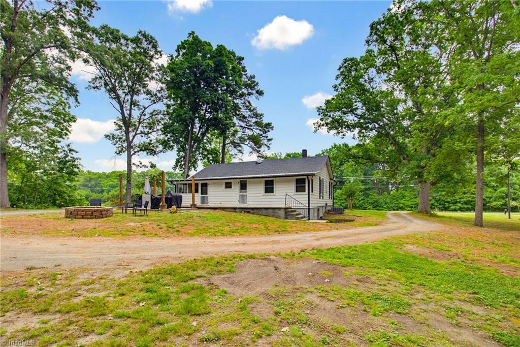 4251 Edgar Road Sophia, NC 27350 - Photo 26 of 29