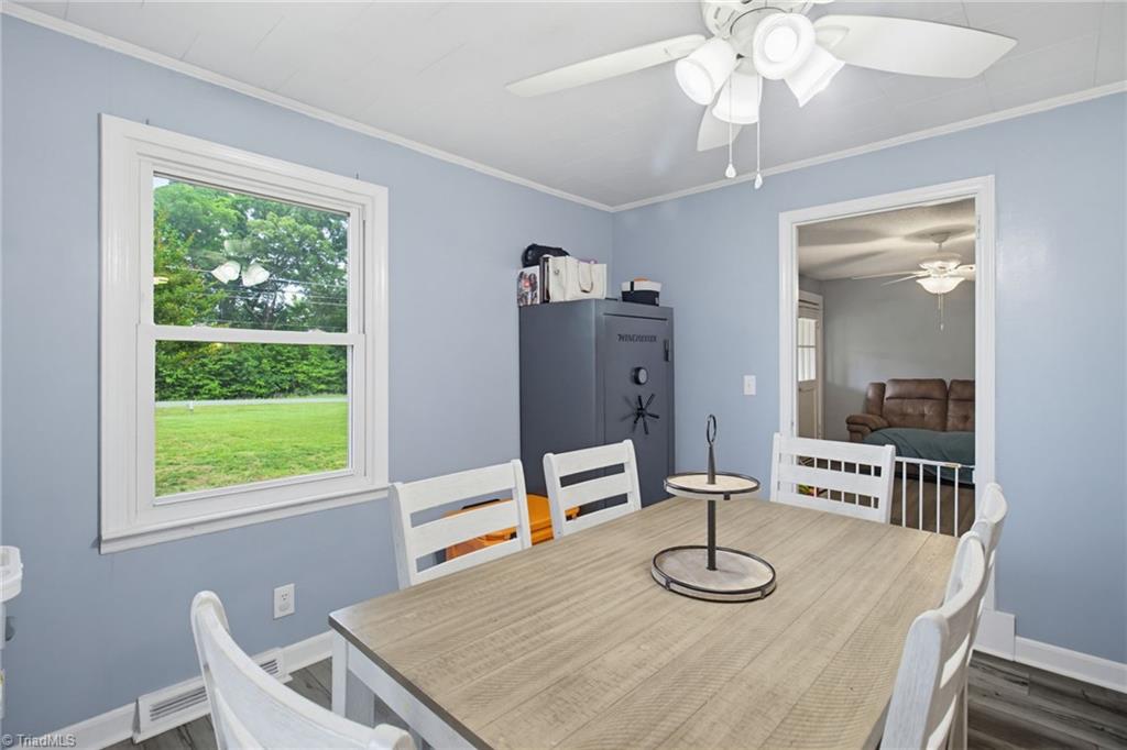 4251 Edgar Road Sophia, NC 27350 - Photo 10 of 29