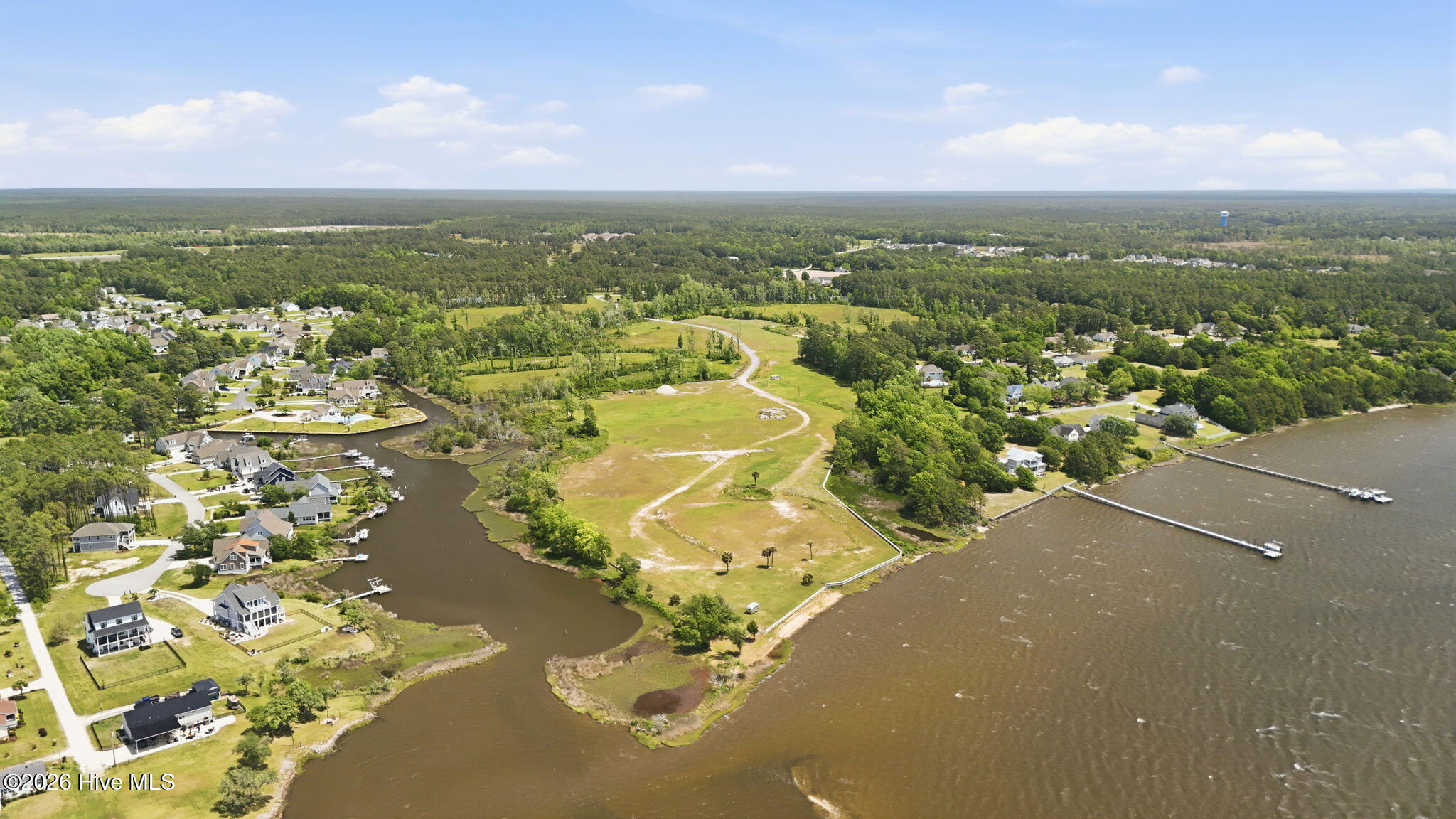 246 Amphitheater Drive Swansboro, NC 28584 - Photo 12 of 67
