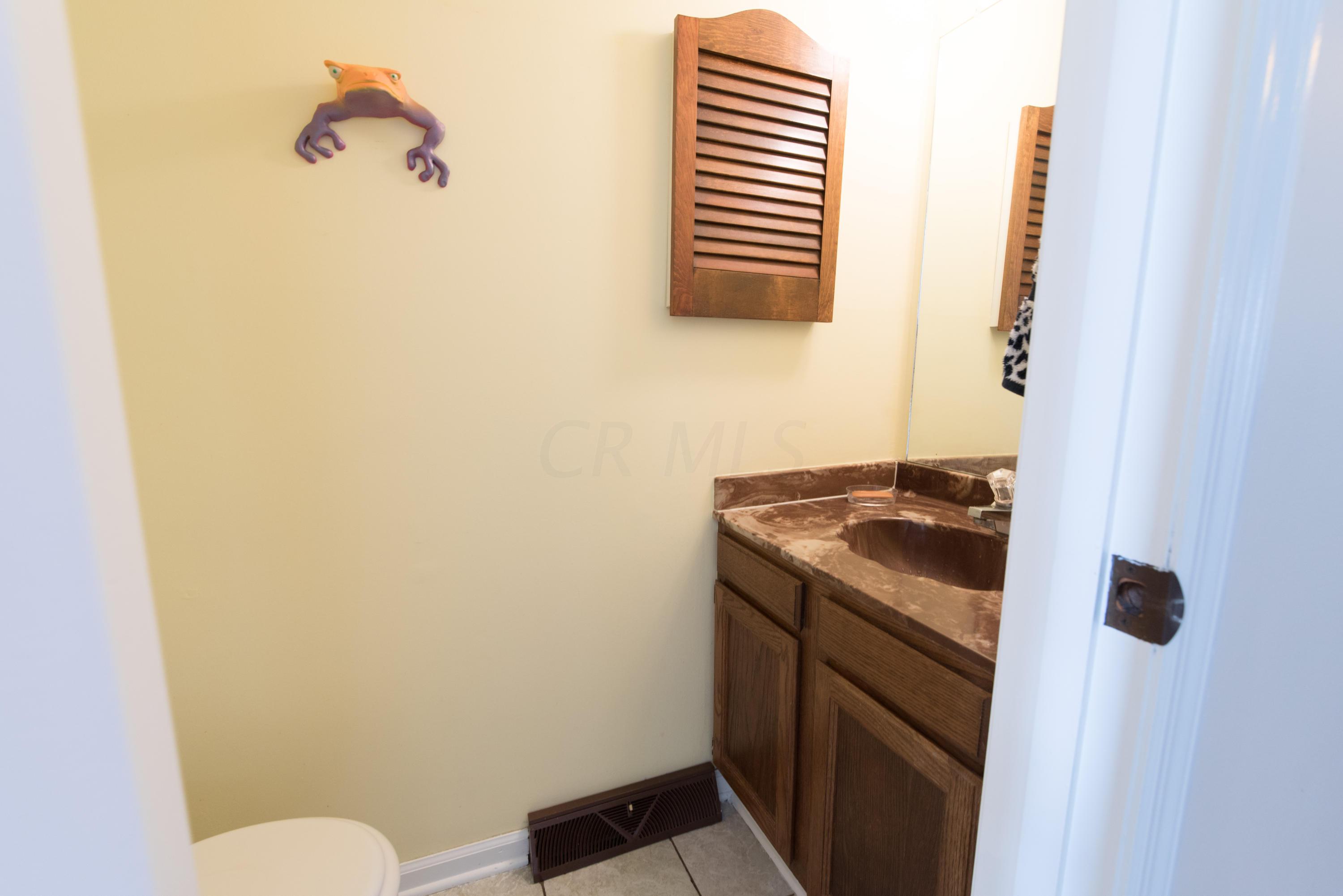 376 Fenway Road, Unit B Columbus, OH 43214 - Photo 13 of 23