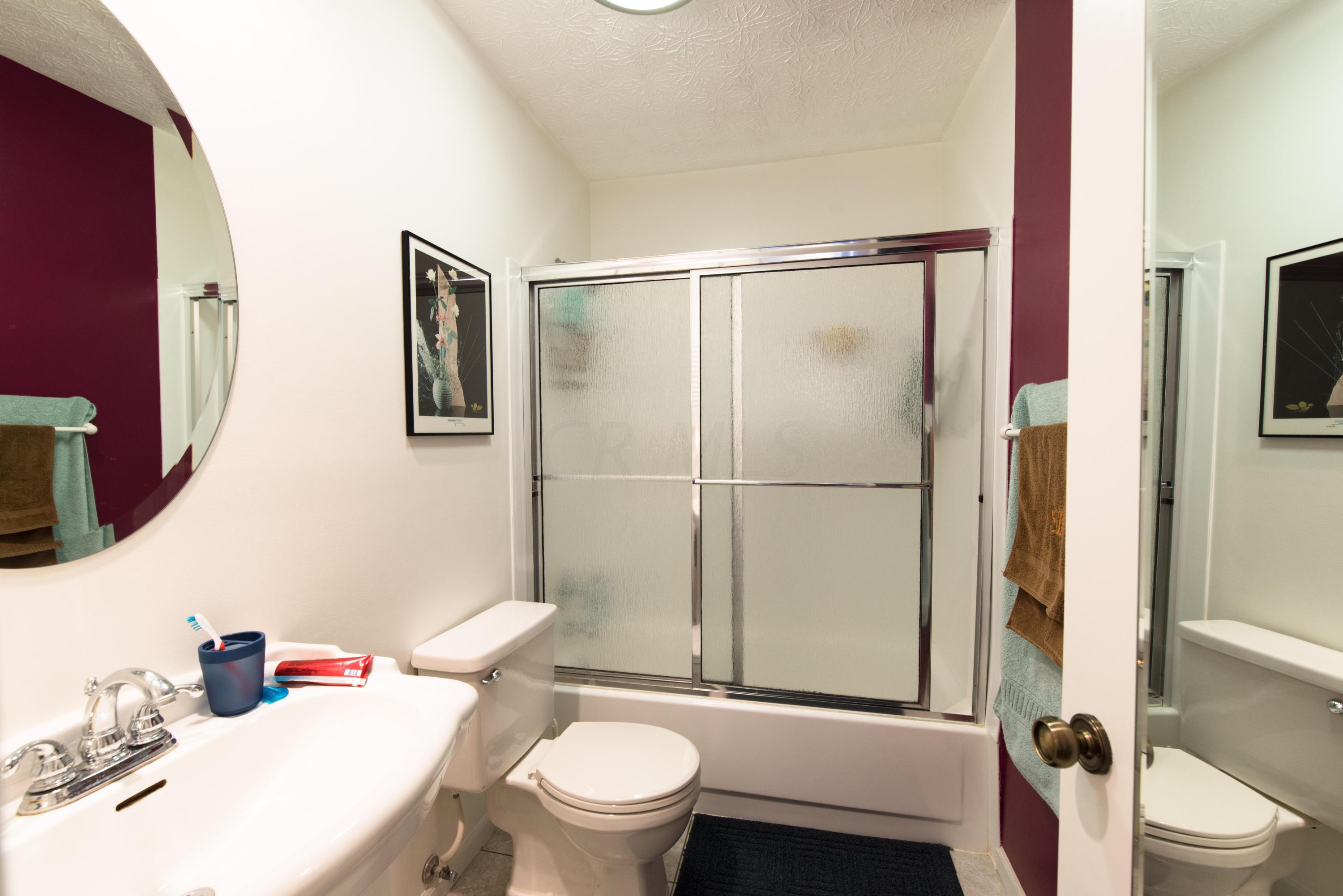 376 Fenway Road, Unit B Columbus, OH 43214 - Photo 20 of 23