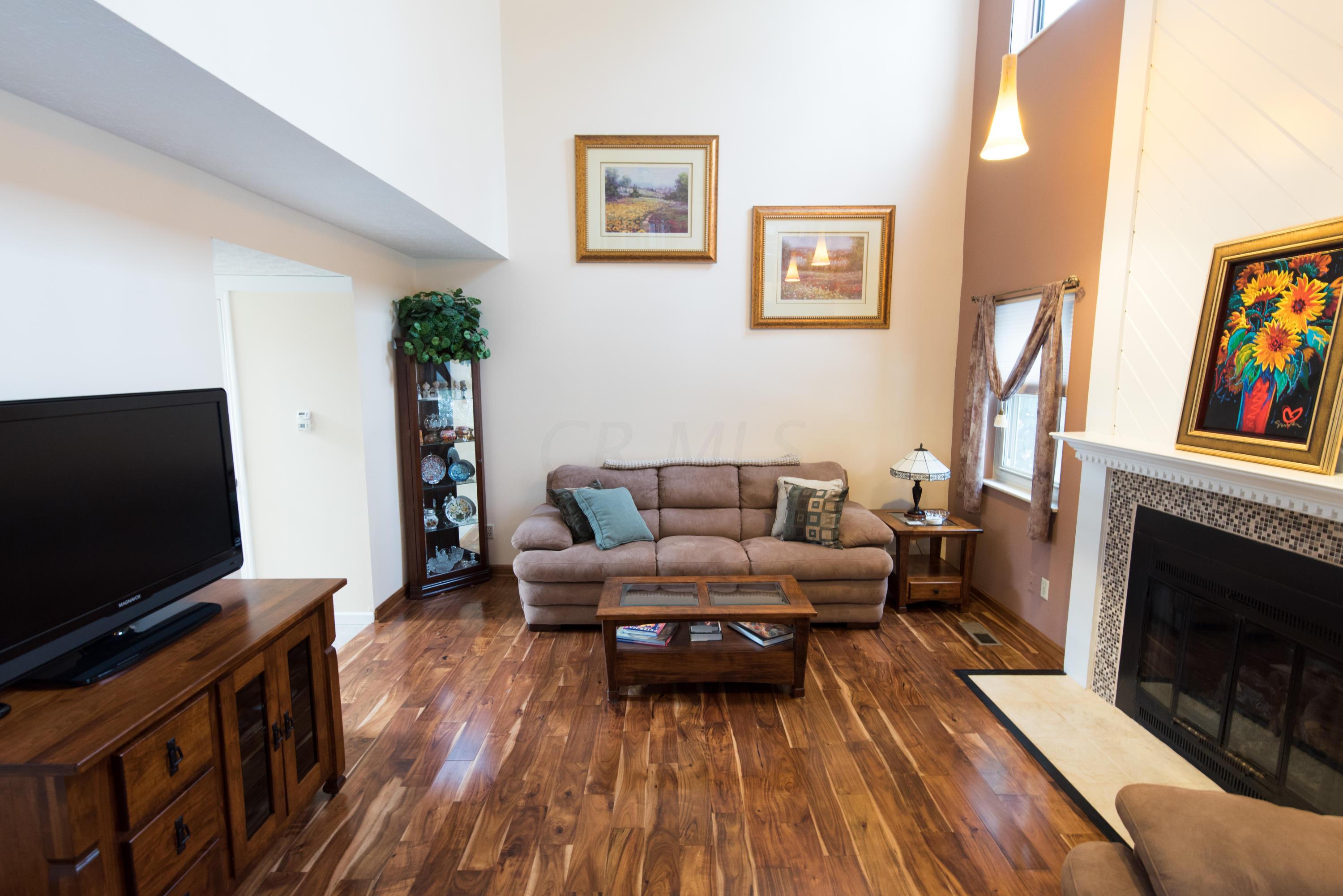 376 Fenway Road, Unit B Columbus, OH 43214 - Photo 5 of 23
