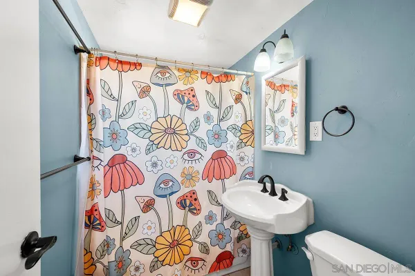 $4,250 | 2643 Mission Village Drive, San Diego, CA 92123