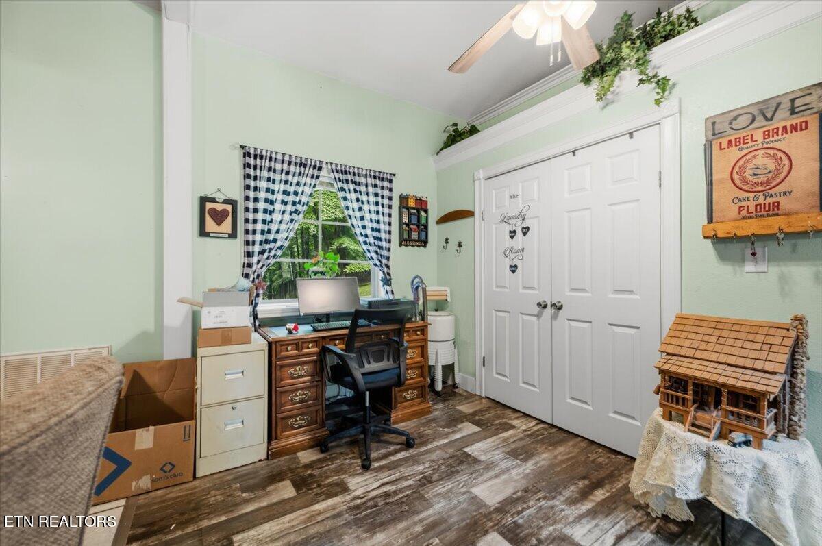 261 Rain Valley Road La Follette, TN 37766 - Photo 13 of 47 14-261 Rain Valley Rd
