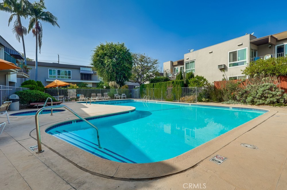 11120 Queensland Street, Unit H57 Los Angeles, CA 90034 - Photo 23 of 36