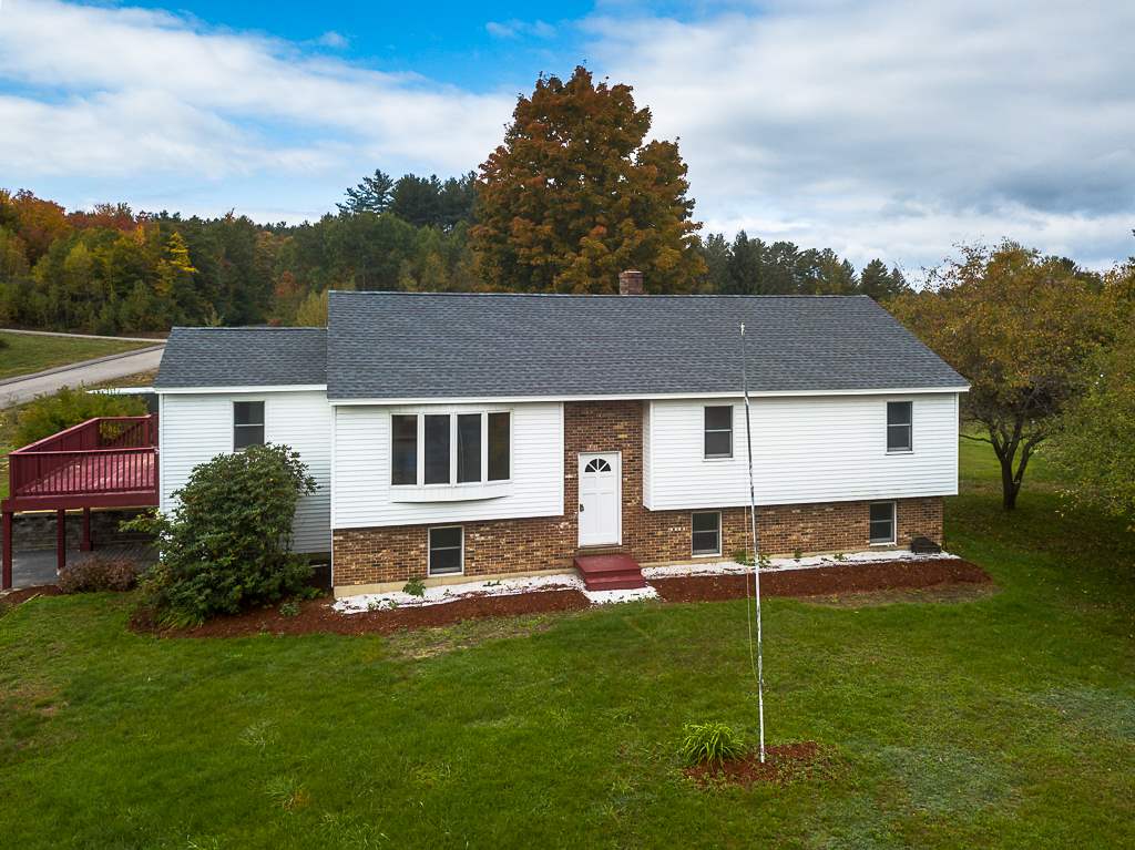 131 Cross Mill Road Northfield, NH 03276 - Photo 2 of 39
