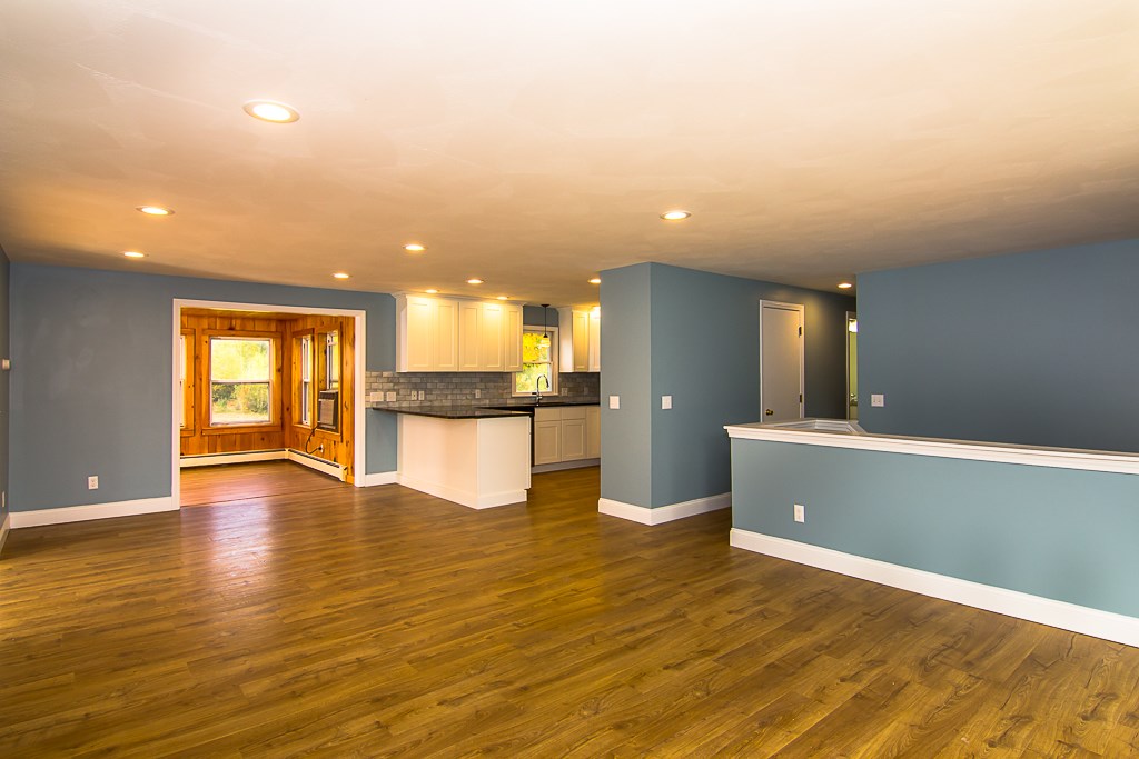 131 Cross Mill Road Northfield, NH 03276 - Photo 13 of 39