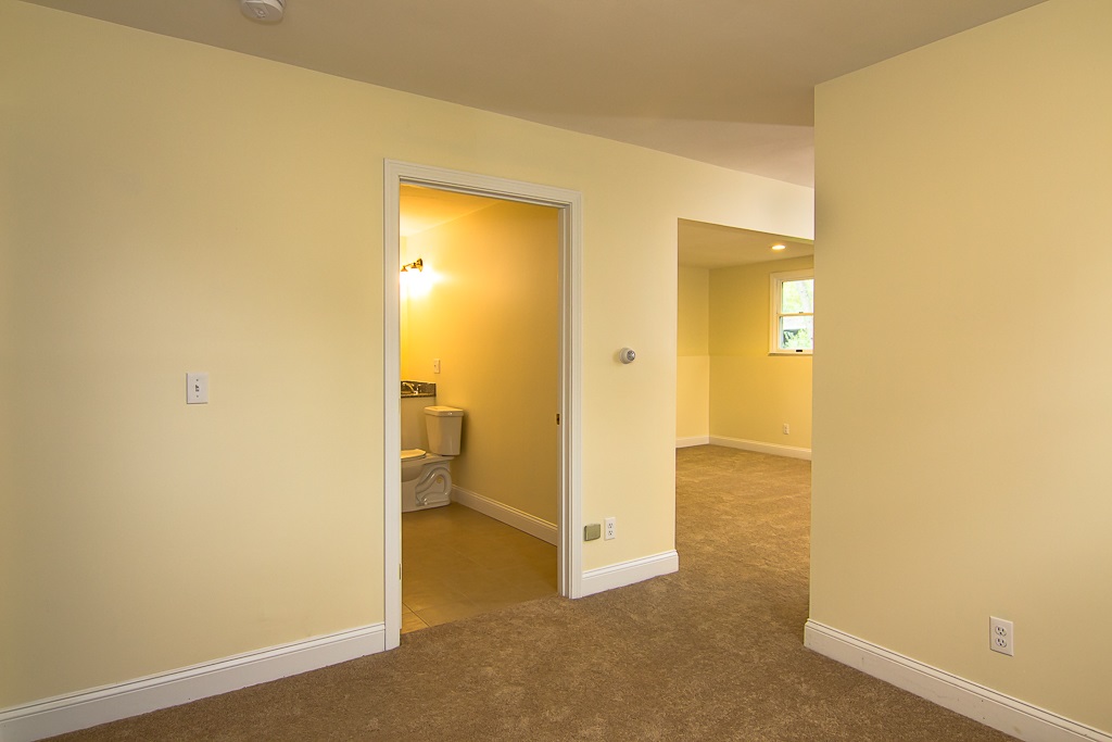 131 Cross Mill Road Northfield, NH 03276 - Photo 28 of 39
