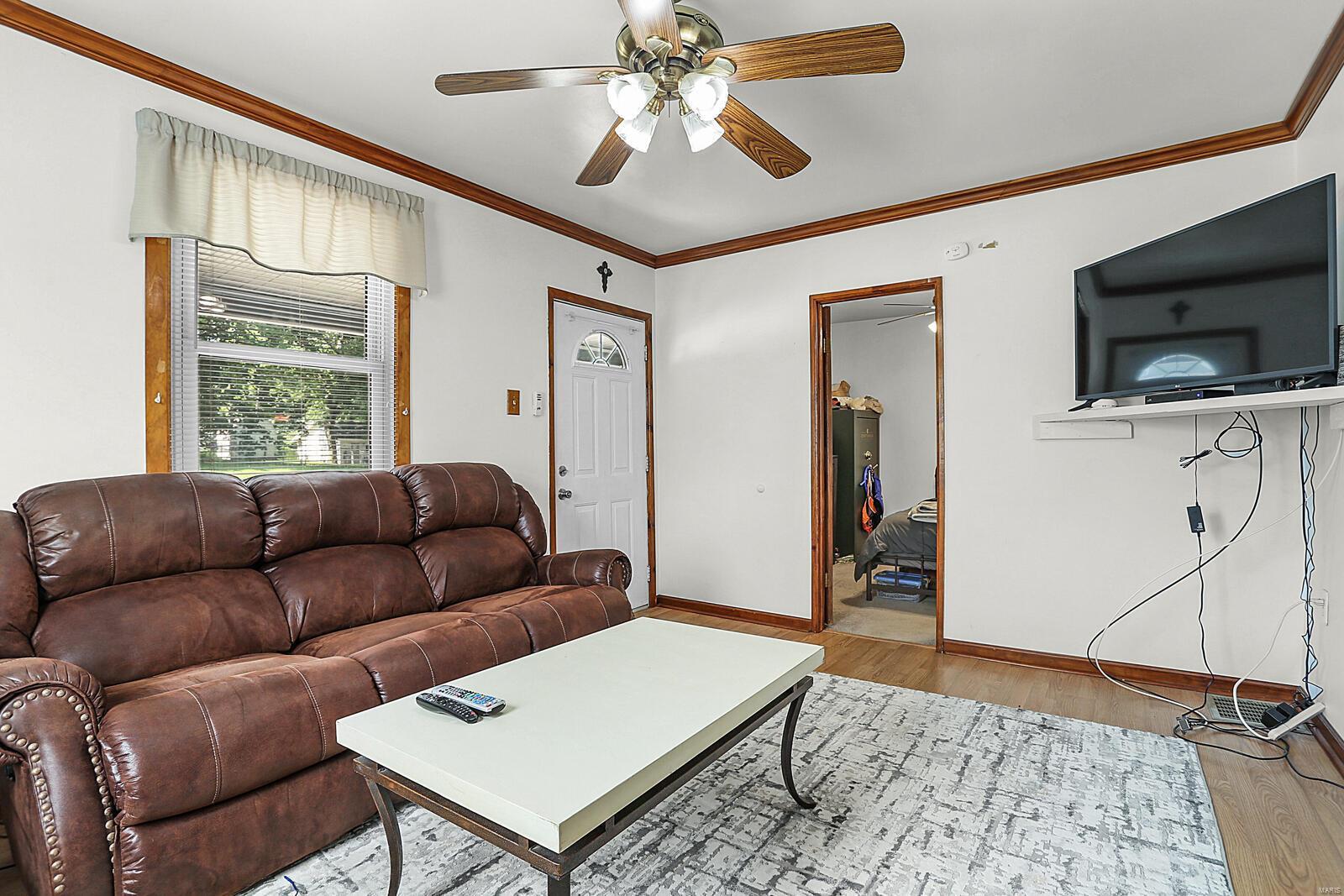 402 West 3rd Street O'Fallon, IL 62269 - Photo 2 of 16 Gallery Image 2